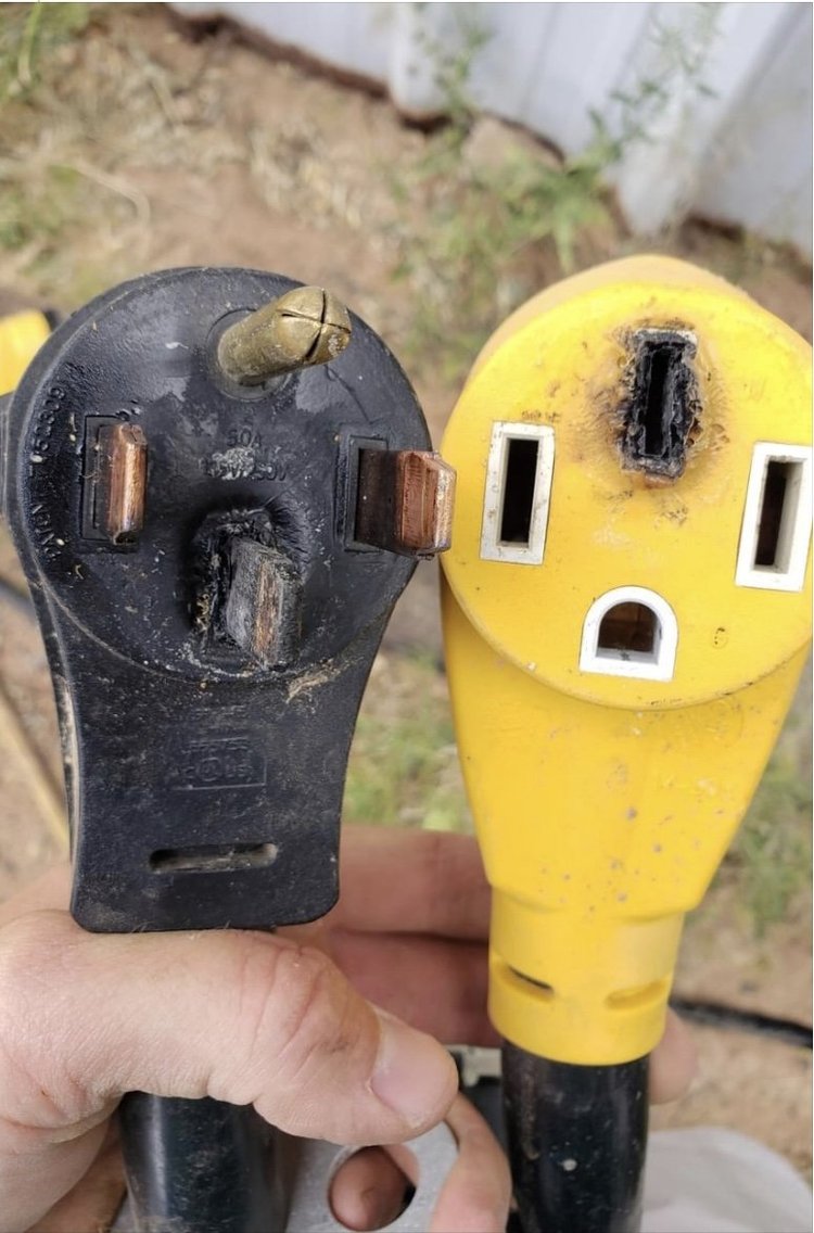 Burned neutral at the RV cord connection